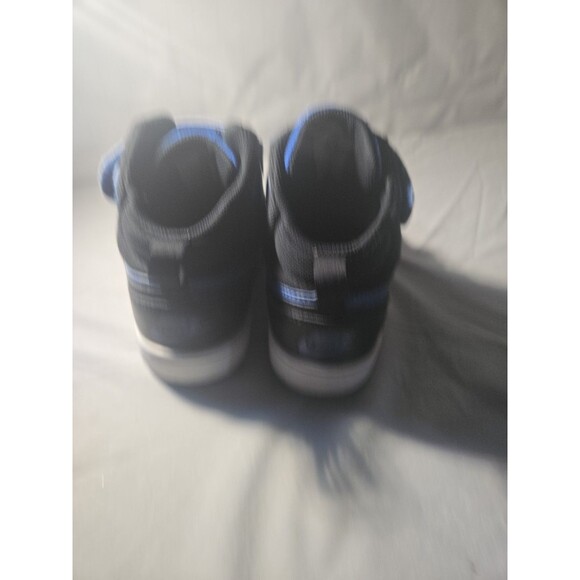 Nike Court Borough mid 2 Size 4.5 Y - Picture 3 of 5